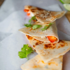 กระดาษรองอาหาร 40 แกรม (Greaseproof Paper 40 gsm)